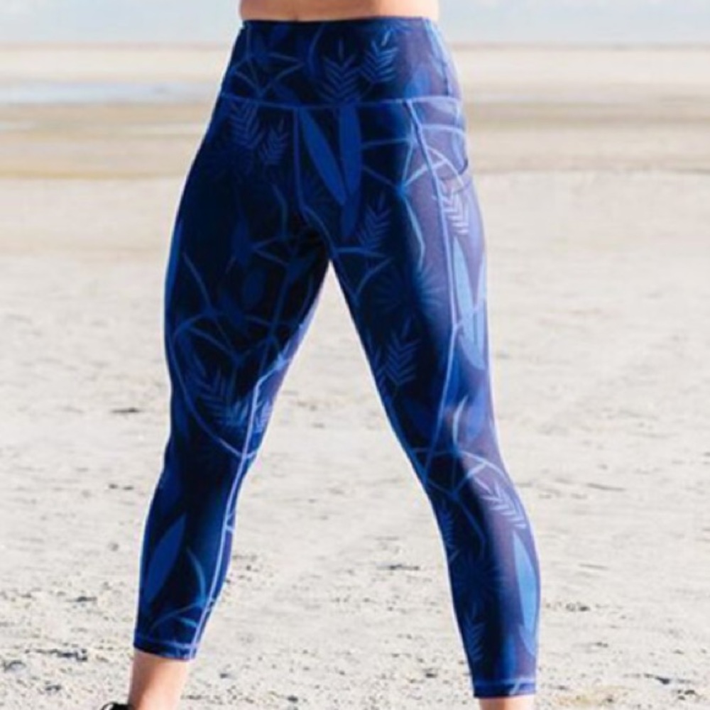 Zyia Active Azul Paradise Light n Tight Leggings Size 6-8